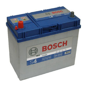    Bosch S4 Silver 45  330 A . .   545155 238*129*227